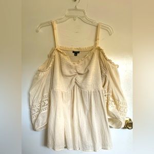 Off the shoulder babydoll